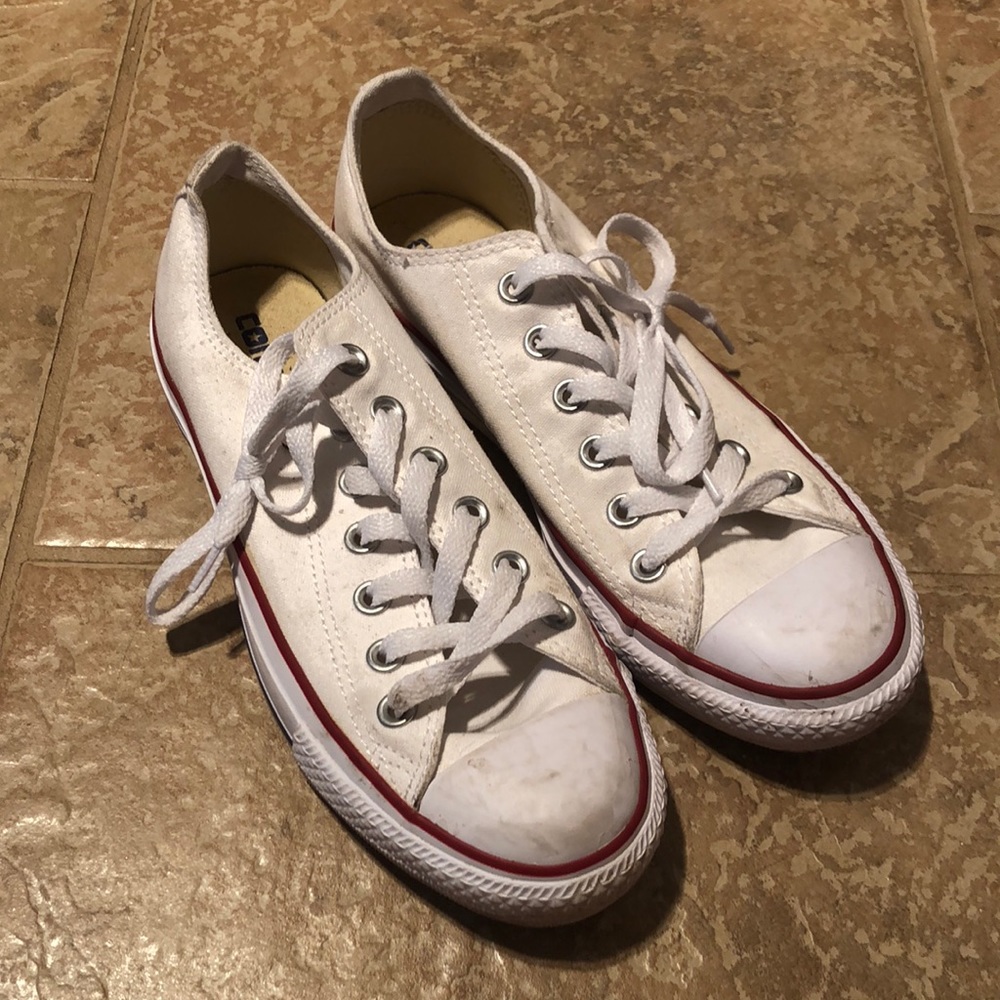 Converse White Shoes. Worn once